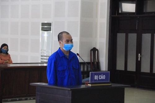 Cựu bác sỹ lừa chạy việc lãnh án
