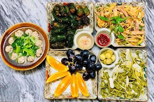 Nữ diễn viên 'đảm nhất vịnh Bắc Bộ' và loạt mâm cơm hè khiến chồng chỉ muốn lao về ăn