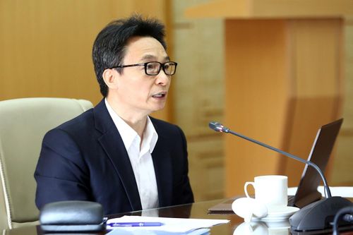 Chính phủ giao cho các nhà khoa học Việt Nam nghiên cứu, sản xuất vaccine phòng dịch COVID-19