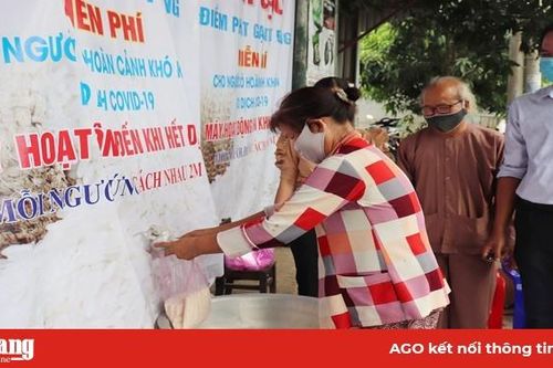 Những tấm lòng thiện nguyện