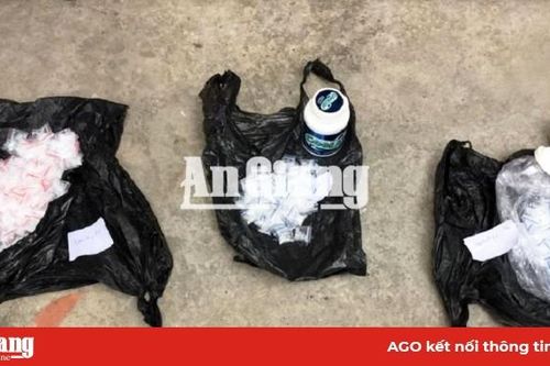 Bắt giữ chủ nhà trọ mua bán trái phép chất ma túy