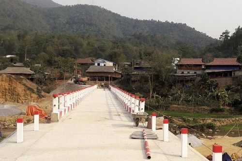 Củng cố giao thông nông thôn ở Tuần Giáo