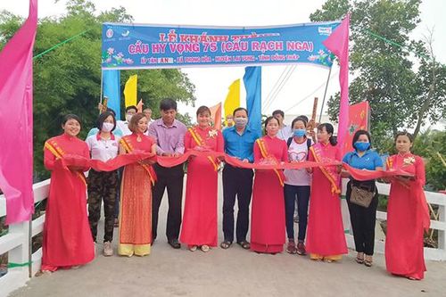 Khánh thành 4 cầu nông thôn