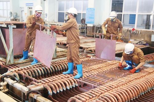Lào Cai: Giá trị sản xuất công nghiệp tăng 3%