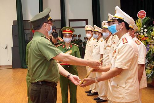 Công bố quyết định sáp nhập và công tác cán bộ Trường Cao đẳng CSND I