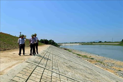 Tăng cường bảo vệ 16 vị trí trọng điểm, xung yếu trên các tuyến đê