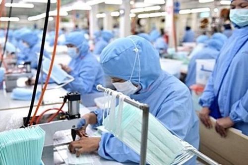 Thủ tướng: Bỏ quy định cấp phép xuất khẩu khẩu trang y tế