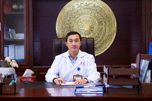 Thủ tướng bổ nhiệm ông Trần Văn Thuấn - Giám đốc Bệnh viện K làm Thứ trưởng Bộ Y tế