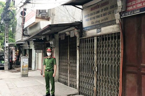 Quận Đống Đa tăng cường các biện pháp bảo đảm phòng dịch trong tình hình mới