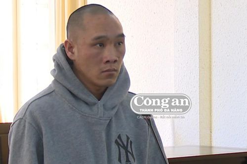 Lãnh 20 năm tù vì vận chuyển heroin