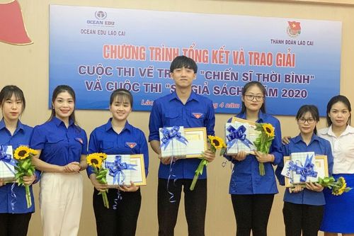 Tổng kết, trao giải cuộc thi 'Sứ giả sách' năm 2020 và thi vẽ tranh 'Chiến sĩ thời bình'