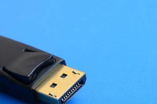 Chuẩn giao tiếp 2.0 đã tương thích với USB 4, cải thiện tốc độ băng thông
