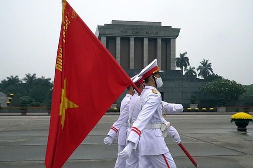 Lễ thượng cờ đặc biệt mừng chiến thắng 30/4 tại Quảng trường Ba Đình