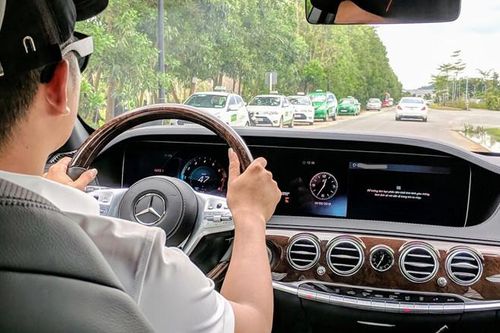 Những lưu ý quan trọng khi lái xe về quê mùa dịch