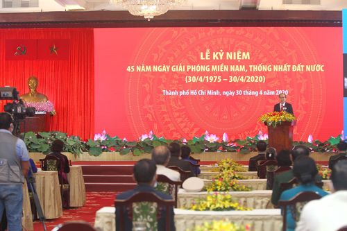Hình ảnh Lễ kỷ niệm 45 năm thống nhất đất nước tại TP.HCM