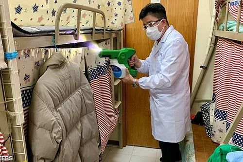 Súng phun lớp phủ bề mặt chống COVID-19 trong 90 ngày