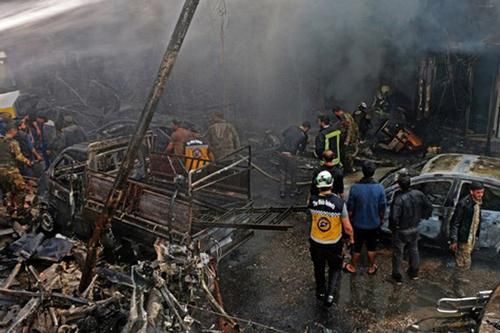 Đánh bom xe chở dầu tại Syria, gần 100 người thương vong