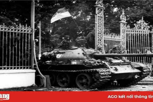 Trang sử hào hùng và chói lọi của dân tộc Việt Nam