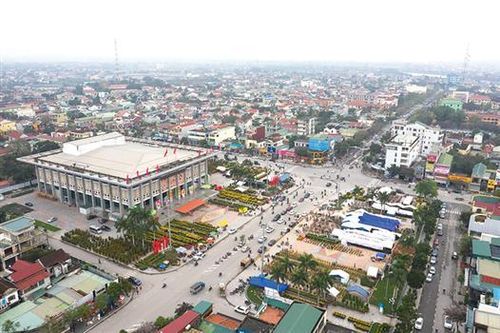 Phát huy truyền thống anh hùng, quyết tâm xây dựng quê hương Quảng Trị ngày càng giàu đẹp