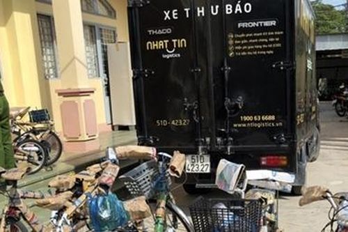 Sử dụng xe thư báo vận chuyển hàng hóa không rõ nguồn gốc