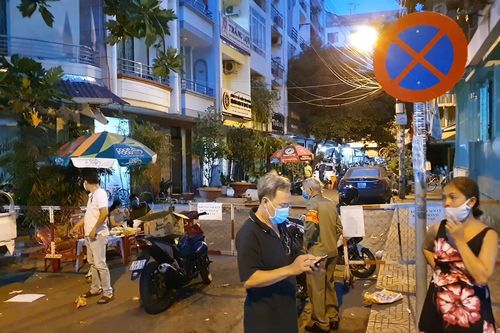 Vì sao chung cư ở trung tâm TP.HCM bị phong tỏa?
