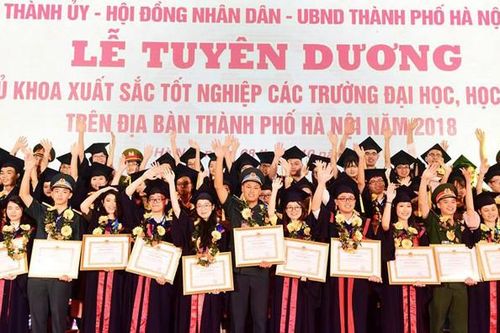Bộ Nội vụ sẽ khảo sát thu hút nhân tài tại 10 bộ ngành, địa phương