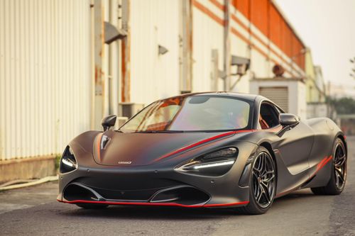 Hàng loạt siêu xe McLaren gặp lỗi có thể tự bốc cháy