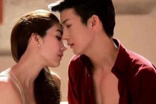 Chồng leo lẻo 'đổ riệt' vì bị cô osin quyến rũ nên mới... ngoại tình