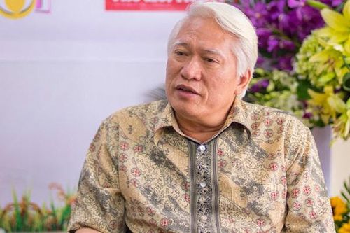 'Sách là vũ khí thay đổi nhận thức cả một thế hệ'