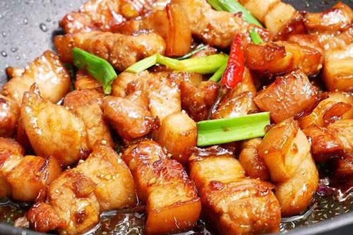 Cách làm món thịt ba chỉ kho tiêu đậm đà đưa cơm