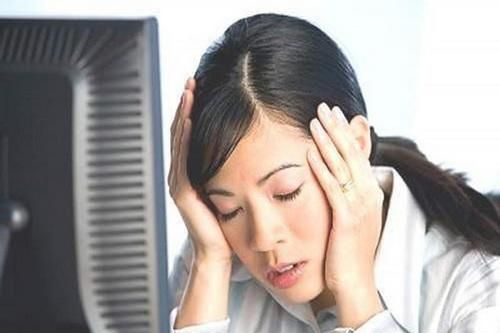 Đau đầu khi thay đổi thời tiết: Không nên lạm dụng thuốc