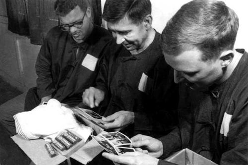 Những mảnh đời hậu chiến của một cựu tù binh Mỹ