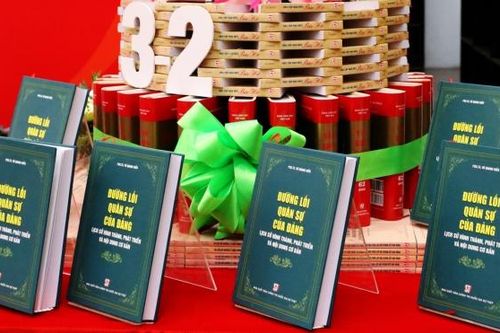 PGS sử học Vũ Quang Hiển: Nghiên cứu 'binh thư' của Đảng và các tướng lĩnh Việt Nam