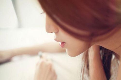 Phụ nữ làm gì trước những níu kéo điên cuồng từ người cũ?