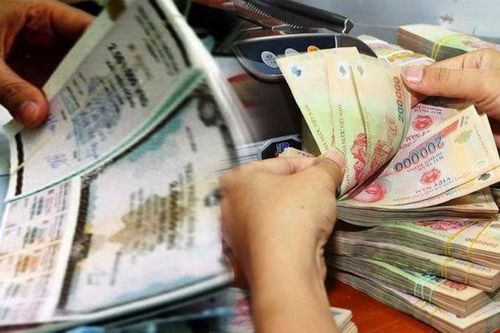 Ngàn tỷ giao tay đại gia nhà đất, lời cảnh báo ham lãi suất cao