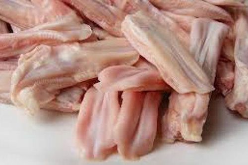 Đáng ngờ đặc sản lưỡi vịt đông lạnh, chè đóng sẵn thơm lừng