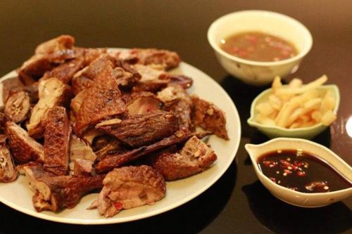 Nghỉ lễ, làm ngay món vịt quay da giòn, thịt ngọt như ngoài hàng