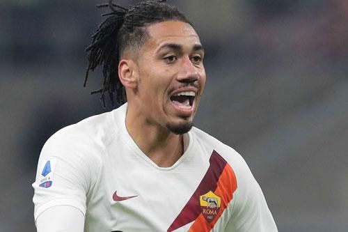 Roma sẵn sàng làm mọi cách để giữ chân Smalling