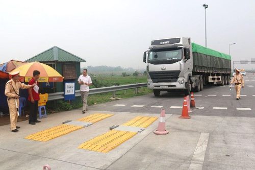 Năm 2020: Xe quá tải bị xử phạt như thế nào?