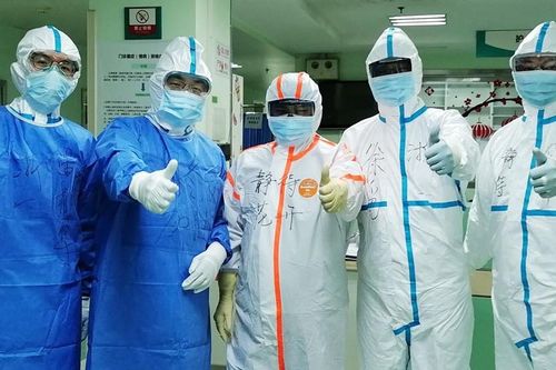 Lãnh đạo WHO 'ngả mũ' chúc mừng Vũ Hán khống chế thành công dịch COVID-19