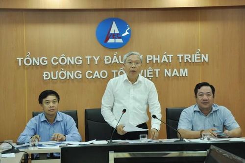 Xem xét kỷ luật toàn bộ ban lãnh đạo Tổng công ty Đường cao tốc Việt Nam