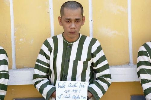 Thuê phòng tổ chức sới bạc, thu lời 450 triệu