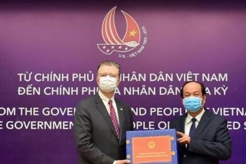 Mỹ, Pháp hỗ trợ tài chính cho Việt Nam chống dịch COVID-19