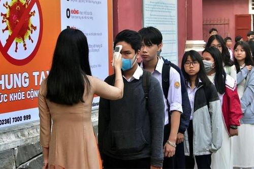 Cả nước đi học trở lại: Nơi tách lớp, nơi đi học toàn bộ