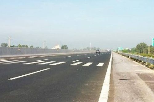Quy định về khoảng cách trên cao tốc, lái xe cần lưu ý