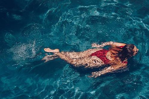 Những lưu ý cần biết để đảm bảo an toàn khi đi bơi vào mùa hè