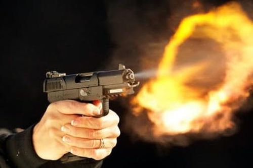 Chủ nhà nghỉ bị bắn chết sau cuộc đấu súng