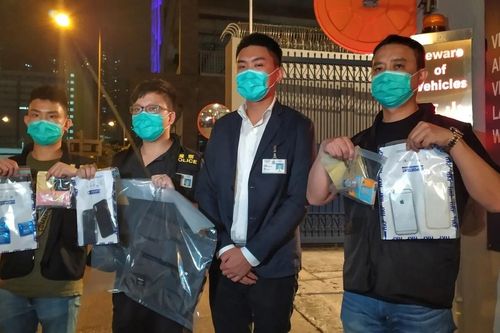 Bắt kẻ dùng bẫy ảnh khỏa thân để ép thiếu nữ đổi tình