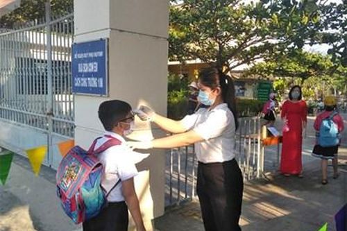 Thành phố Đà Nẵng: Học sinh đi học sau 3 tháng nghỉ do dịch Covid-19