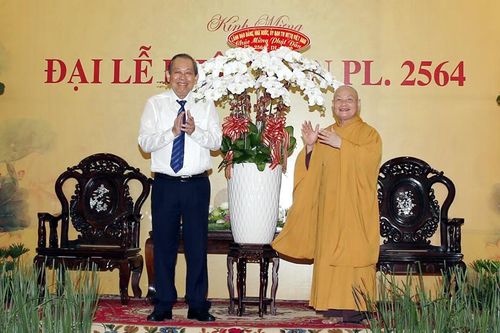Phó Thủ tướng Thường trực Chính phủ Trương Hòa Bình chúc mừng lễ Phật đản PL.2564